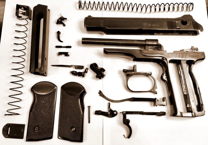 Сравнительные характеристики пистолета-пулемета Стечкина