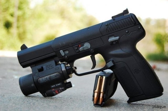 Heckler and Koch USP: самый точный пистолет в мире