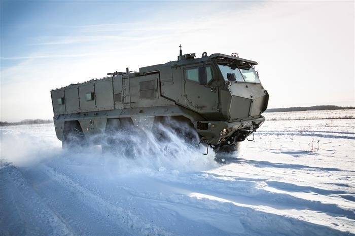 Красивый и безопасный автомобиль - Тайфун zr08-14-HDR