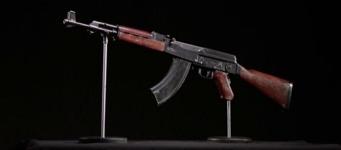 Предпосылки и история создания автомата АК-47