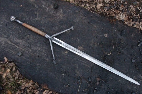 Типы двуручных мечей
