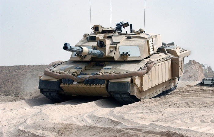 Основной боевой российский танк Т-80БВМ