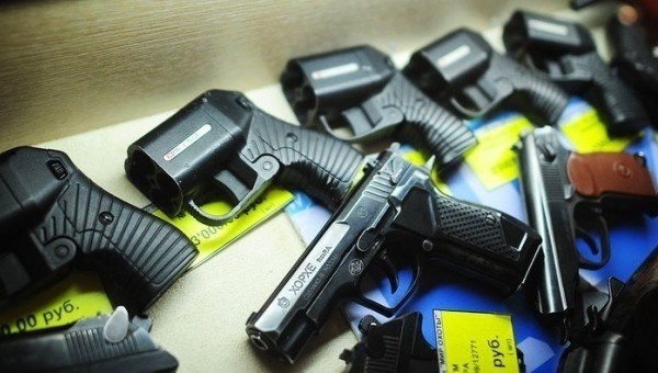 Покупка пистолета без лицензии через интернет-магазин: что нужно знать