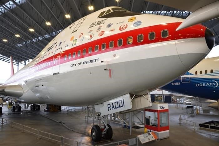 История создания самолета Boeing 747