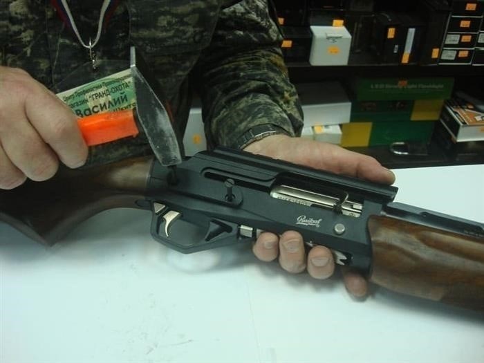 Гладкоствольное охотничье ружье МР-155: особенности пользования